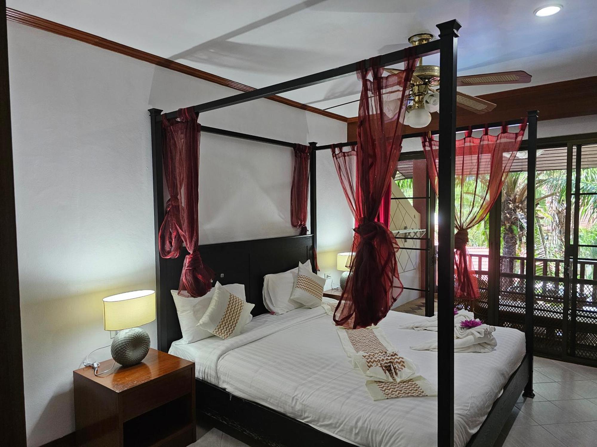 Sai Rougn Apartment Patong Eksteriør billede