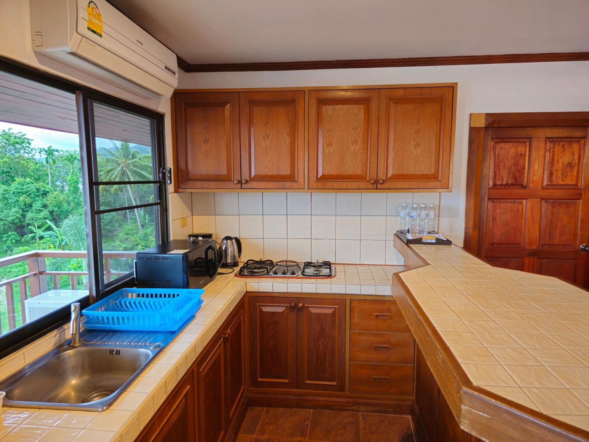 Sai Rougn Apartment Patong Eksteriør billede