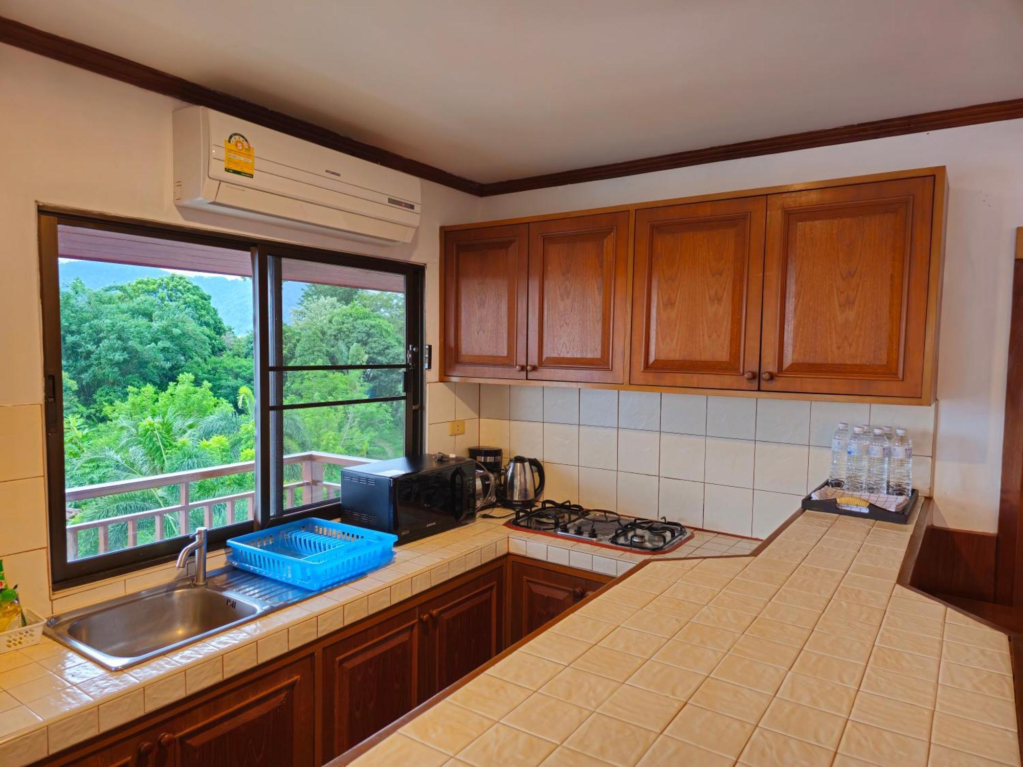 Sai Rougn Apartment Patong Eksteriør billede