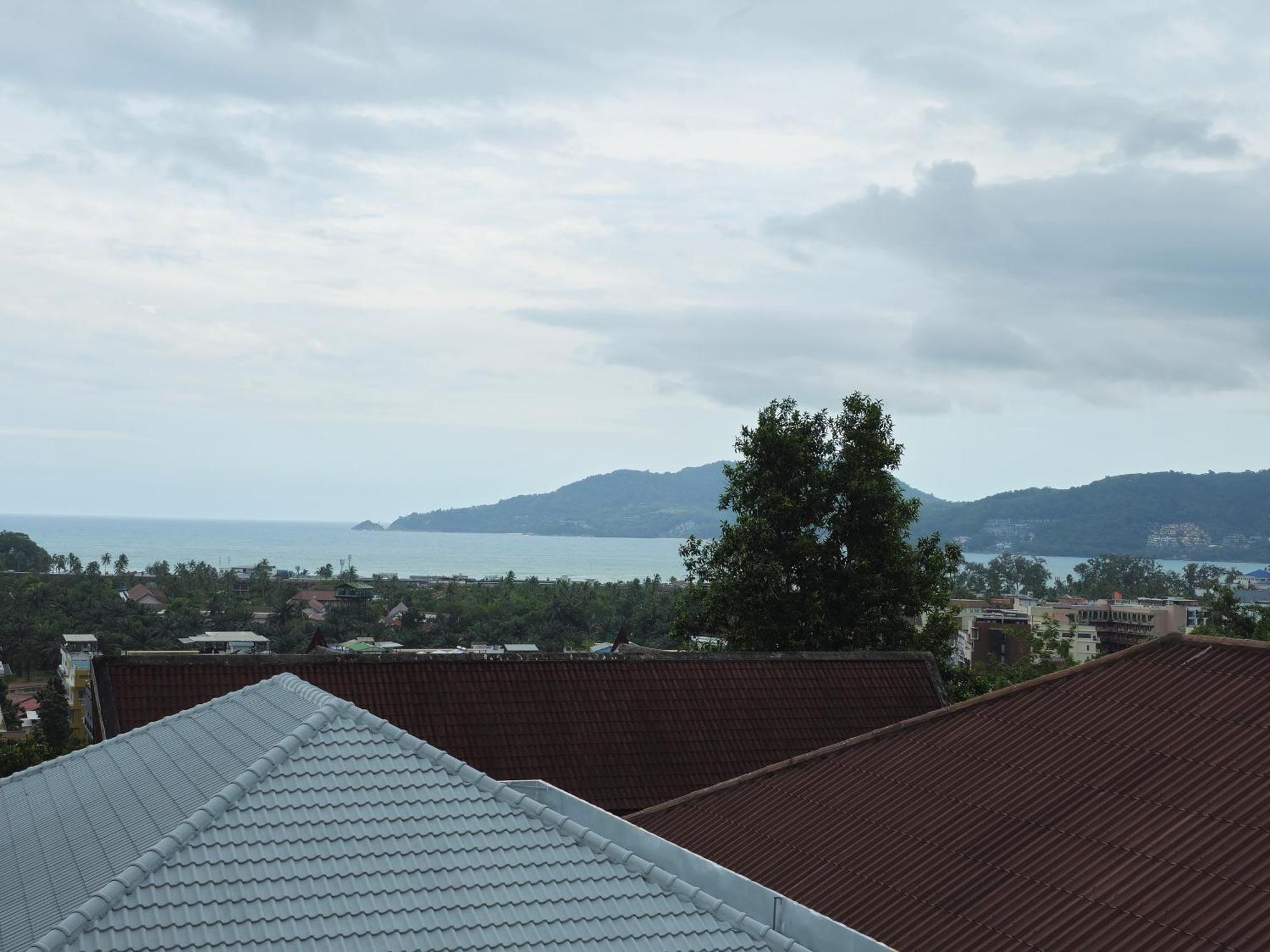 Sai Rougn Apartment Patong Eksteriør billede